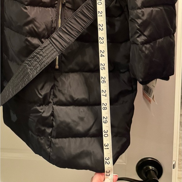 Michael Michael Kors faux fur hooded black winter jacket. - Picture 10 of 10